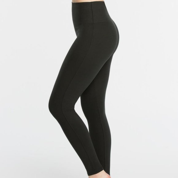 Spanx Essential Leggings In Black High 